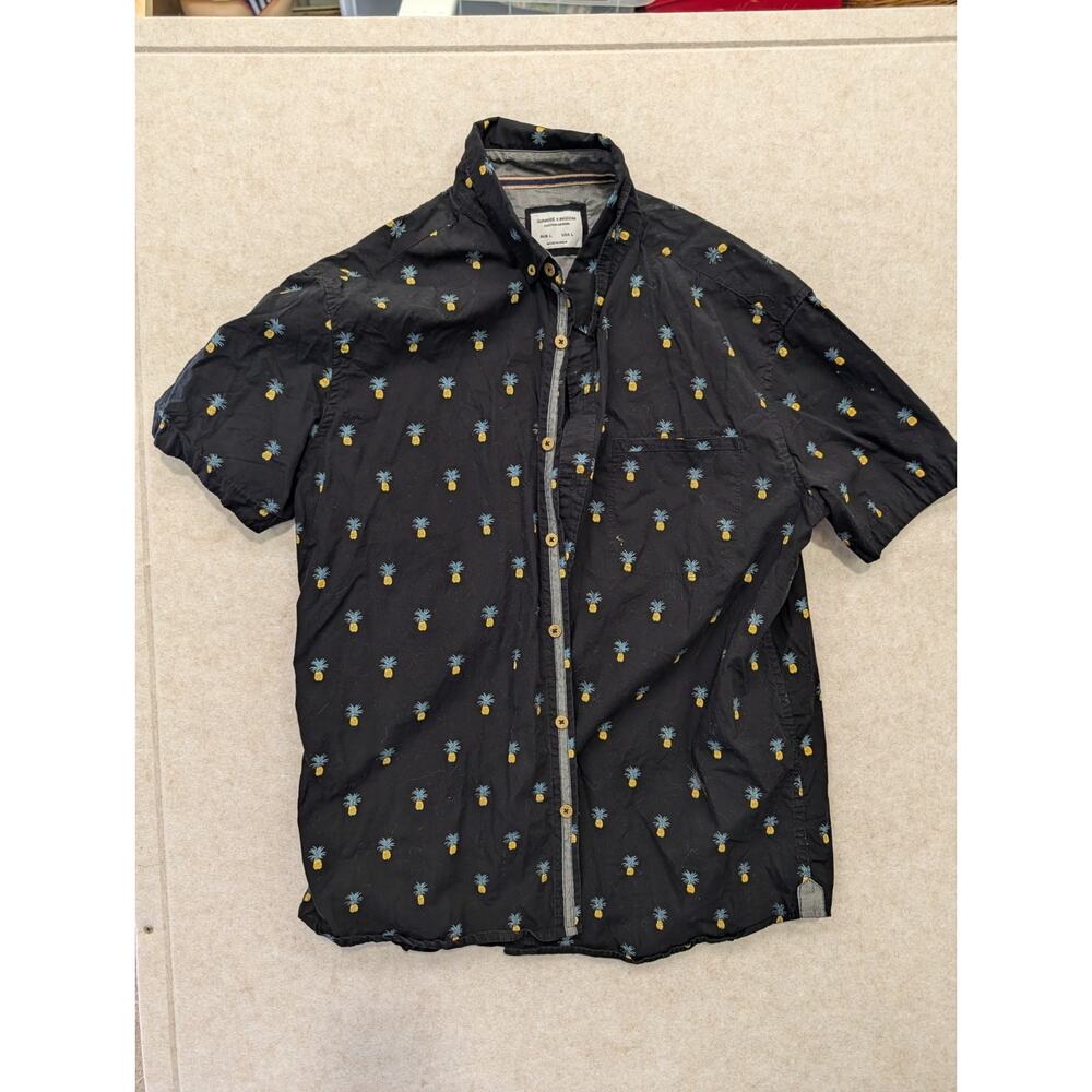 Sunrise Kingdom Button Up Down Short Sleeve Shirt Hawaiian Pineapple Large